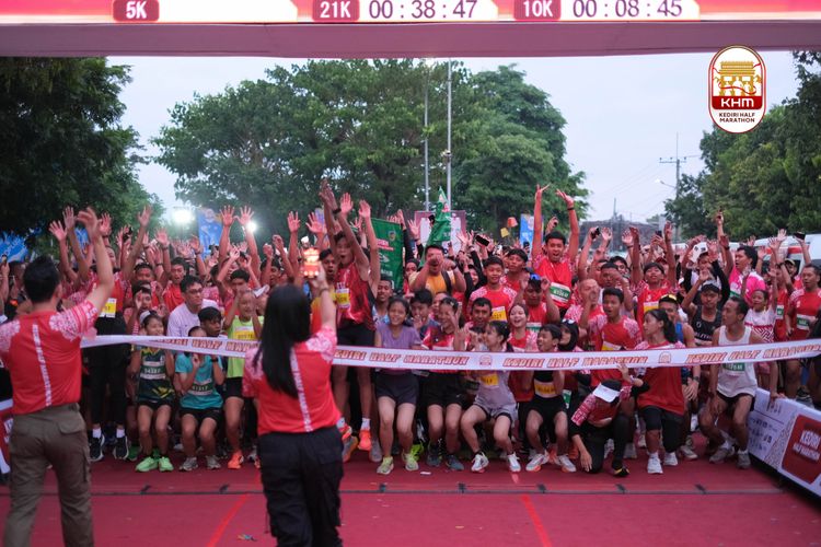 Race photo from Kediri Half Marathon 2025