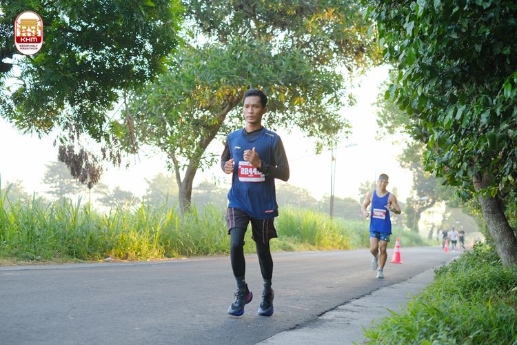Race photo from Kediri Half Marathon 2024