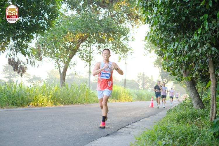 Race photo from Kediri Half Marathon 2024