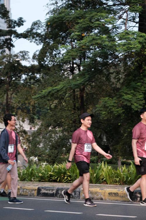 Race photo from Assurance Fun Run 2024