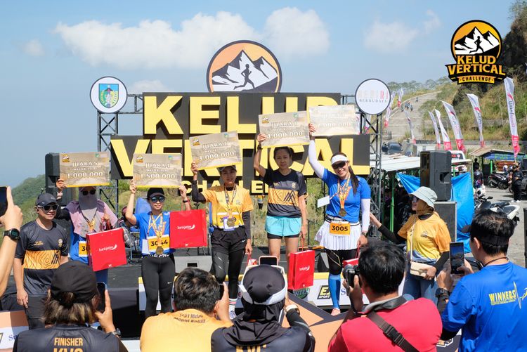 Race photo from Kelud Vertical Challenge 2024