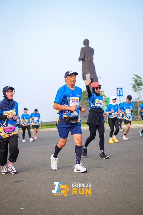 Race photo from ISOPlus Run 2024 Jakarta