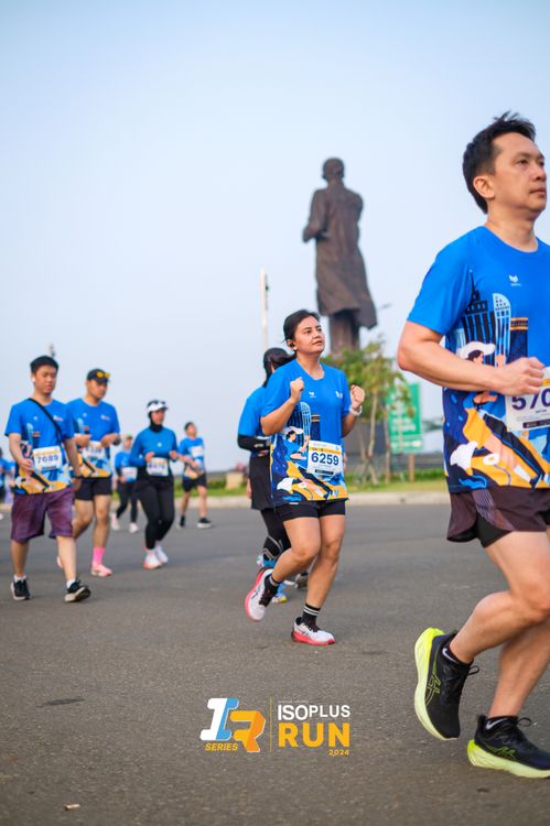 Race photo from ISOPlus Run 2024 Jakarta