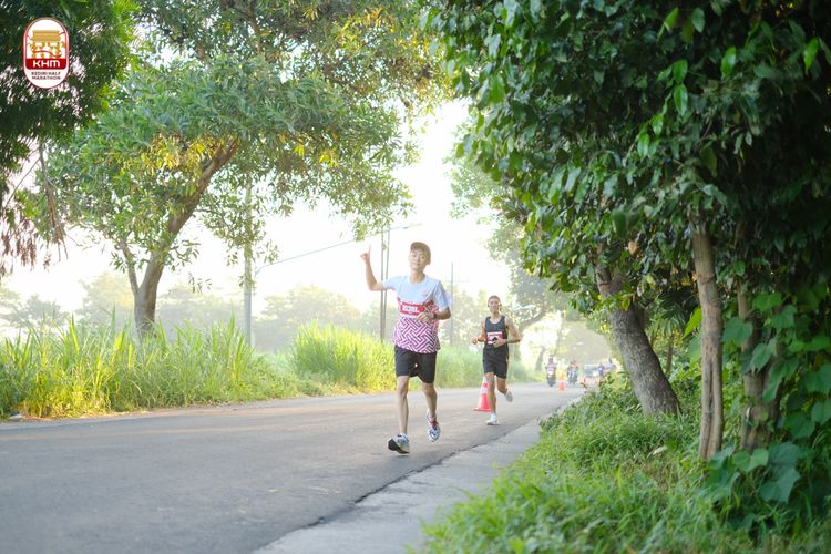 Race photo from Kediri Half Marathon 2024