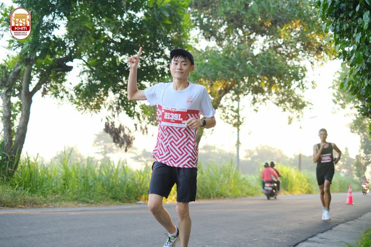 Race photo from Kediri Half Marathon 2024
