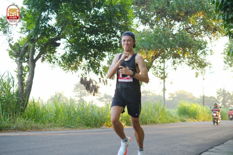 Race photo from Kediri Half Marathon 2024