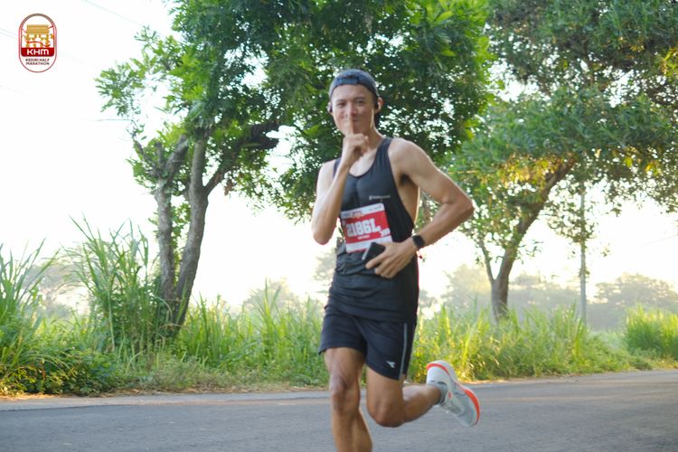 Race photo from Kediri Half Marathon 2024