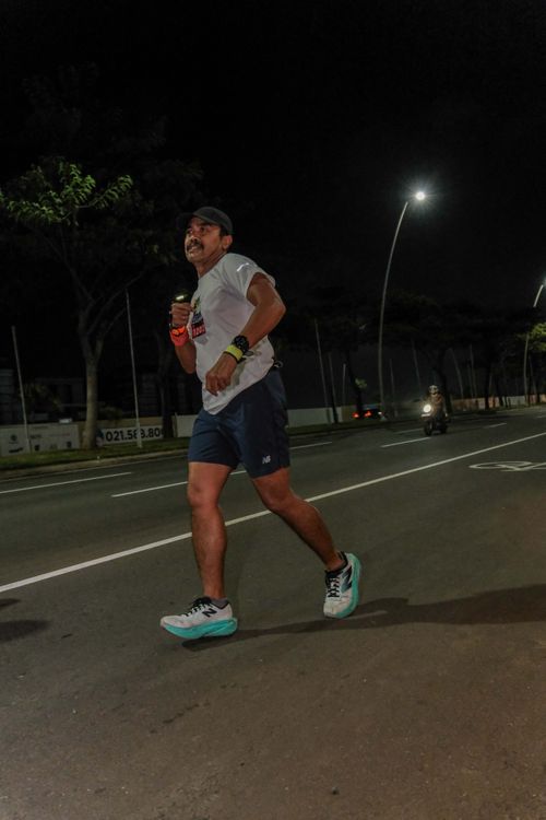Race photo from PIK NITE RUN VIBES