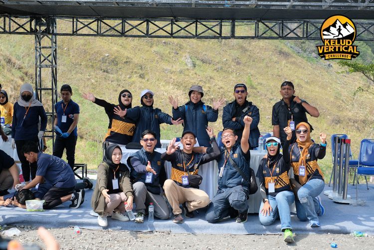 Race photo from Kelud Vertical Challenge 2024
