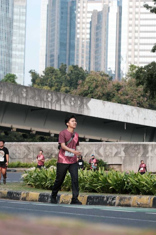 Race photo from Assurance Fun Run 2024