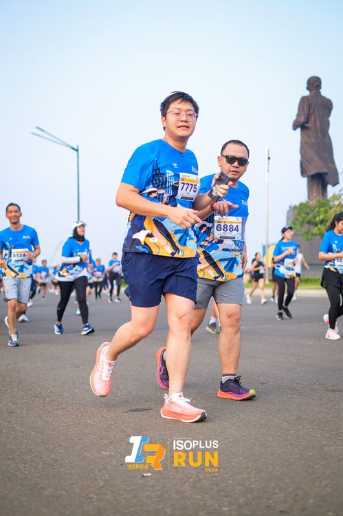 Race photo from ISOPlus Run 2024 Jakarta