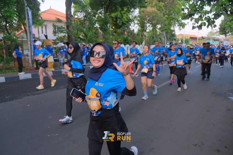 Race photo from Isoplus Run 2024 Surabaya