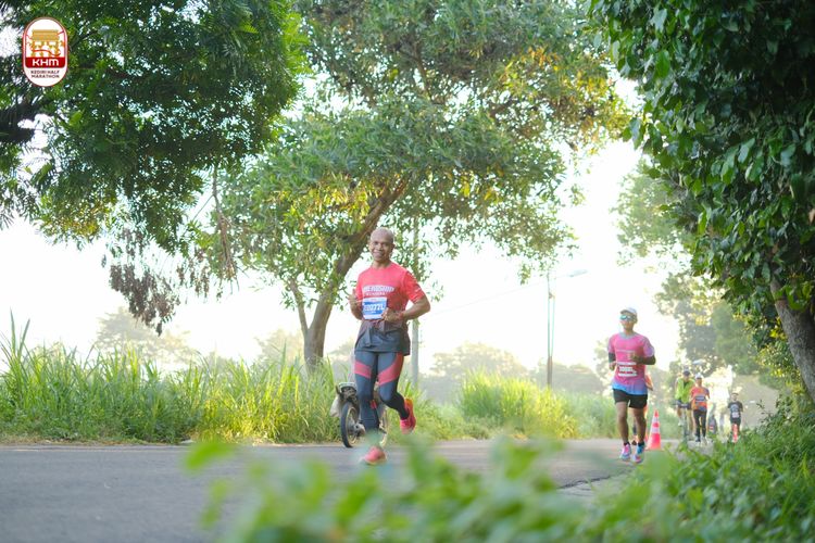 Race photo from Kediri Half Marathon 2024