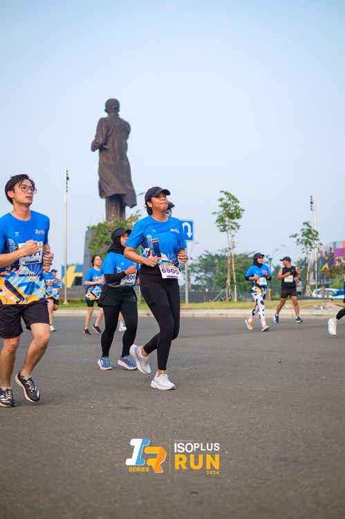 Race photo from ISOPlus Run 2024 Jakarta
