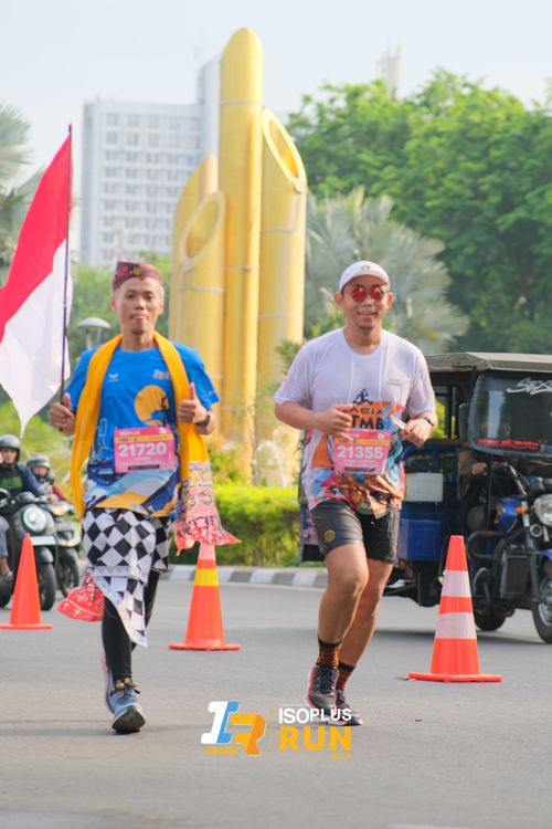 Race photo from Isoplus Run 2024 Surabaya