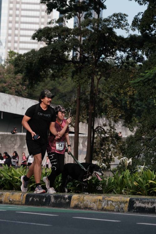 Race photo from Assurance Fun Run 2024