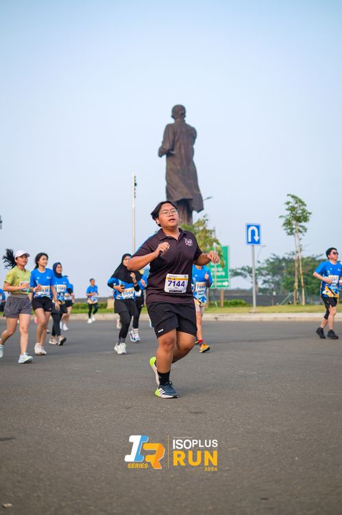Race photo from ISOPlus Run 2024 Jakarta