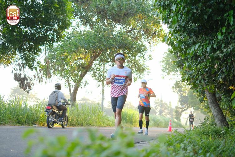Race photo from Kediri Half Marathon 2024