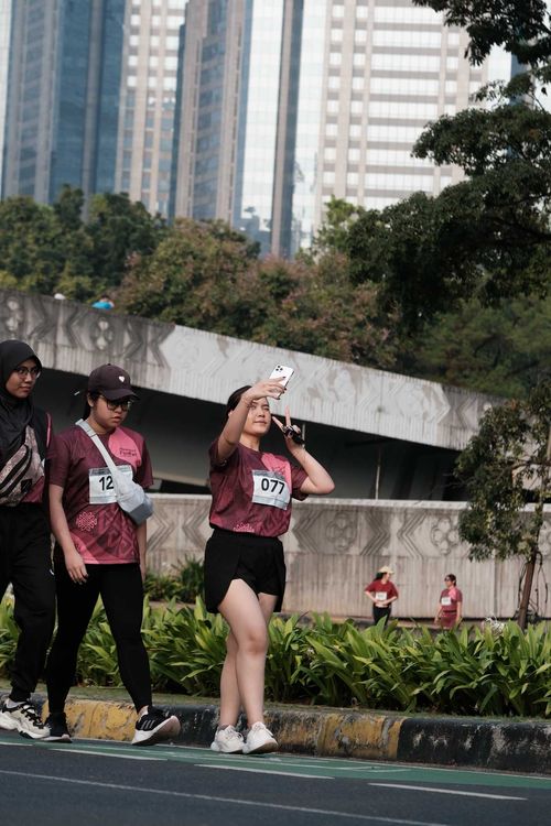 Race photo from Assurance Fun Run 2024