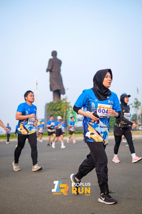 Race photo from ISOPlus Run 2024 Jakarta