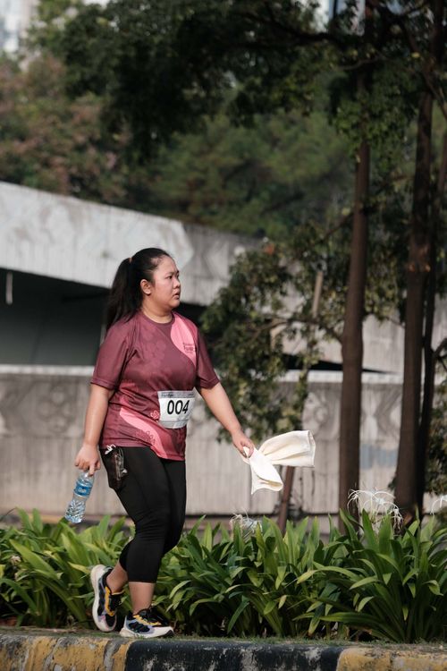 Race photo from Assurance Fun Run 2024