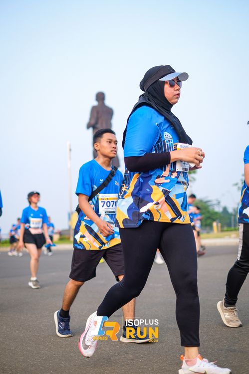 Race photo from ISOPlus Run 2024 Jakarta