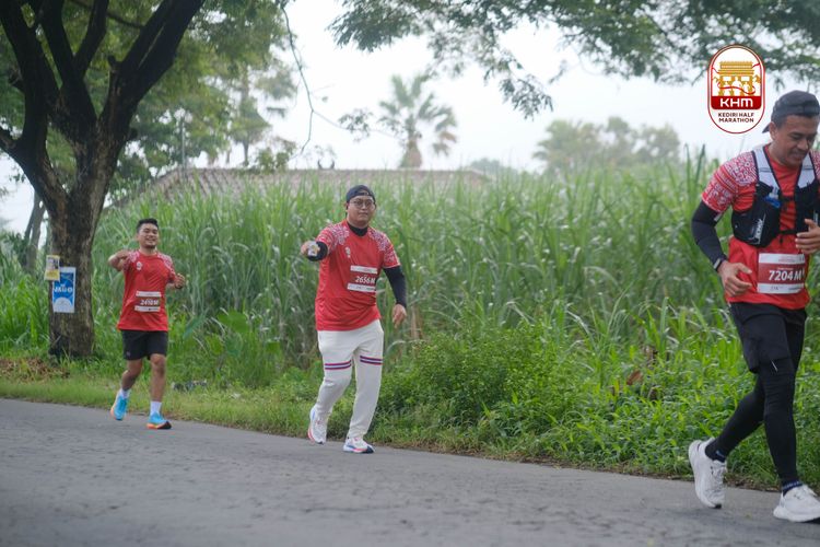 Race photo from Kediri Half Marathon 2025