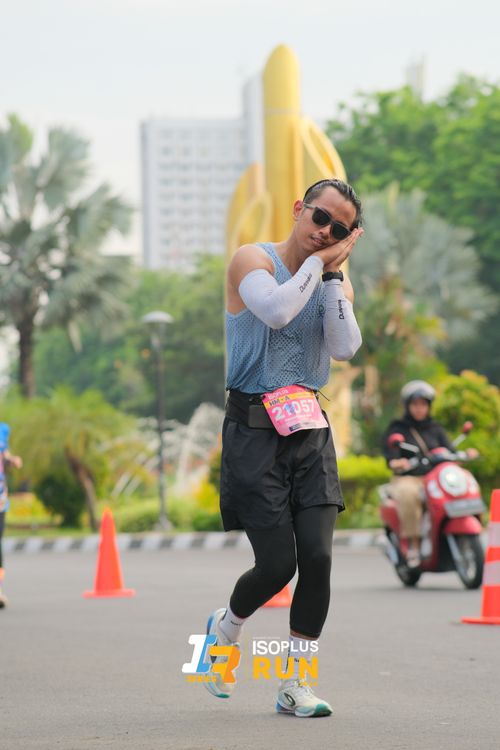 Race photo from Isoplus Run 2024 Surabaya