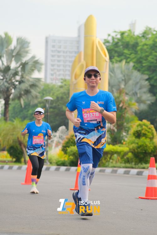 Race photo from Isoplus Run 2024 Surabaya