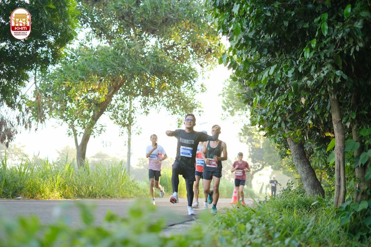 Race photo from Kediri Half Marathon 2024