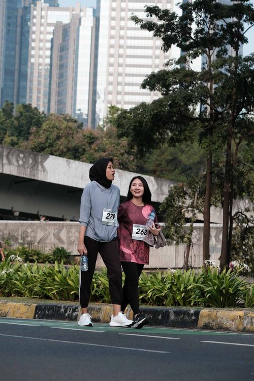 Race photo from Assurance Fun Run 2024
