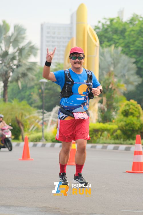 Race photo from Isoplus Run 2024 Surabaya