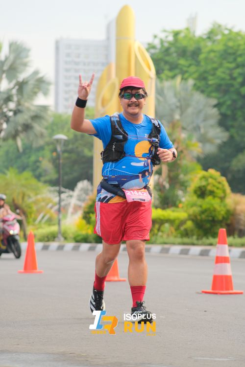 Race photo from Isoplus Run 2024 Surabaya