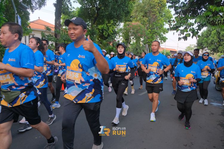 Race photo from Isoplus Run 2024 Surabaya