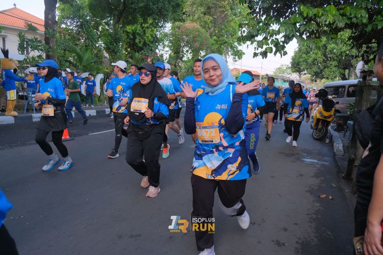 Race photo from Isoplus Run 2024 Surabaya
