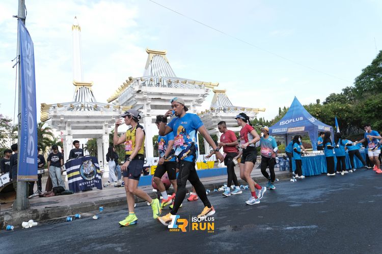Race photo from Isoplus Run 2024 Surabaya