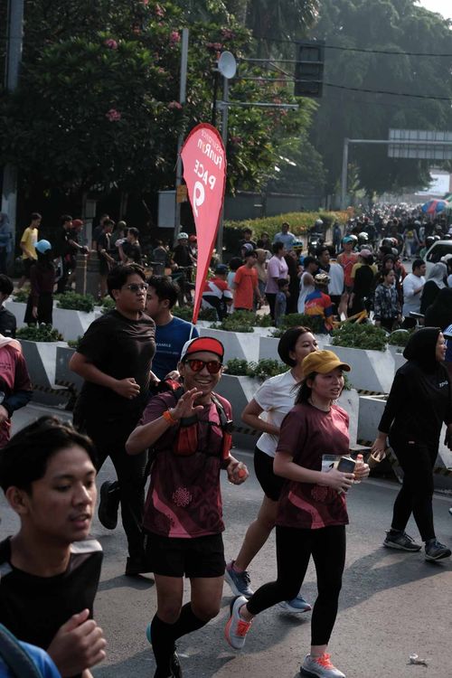 Race photo from Assurance Fun Run 2024