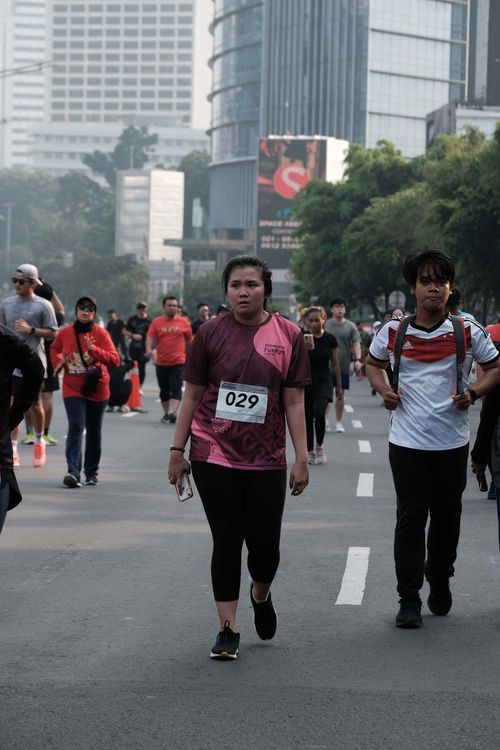 Race photo from Assurance Fun Run 2024