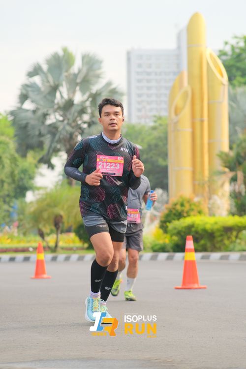Race photo from Isoplus Run 2024 Surabaya