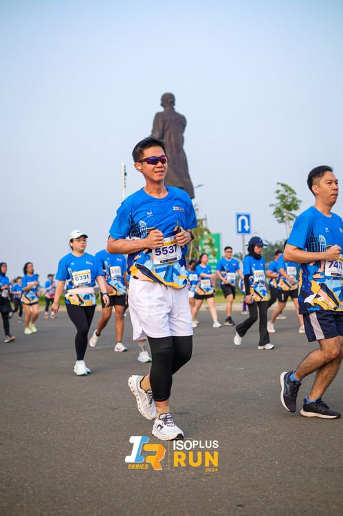 Race photo from ISOPlus Run 2024 Jakarta