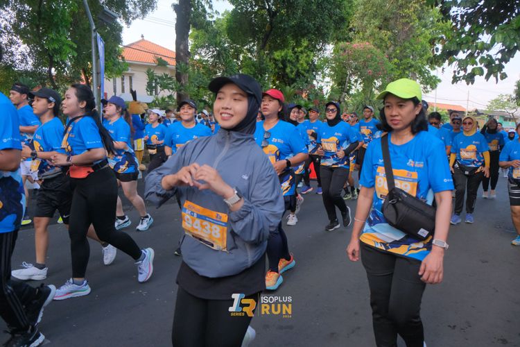 Race photo from Isoplus Run 2024 Surabaya