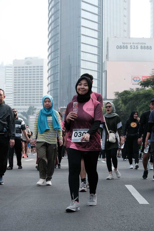 Race photo from Assurance Fun Run 2024