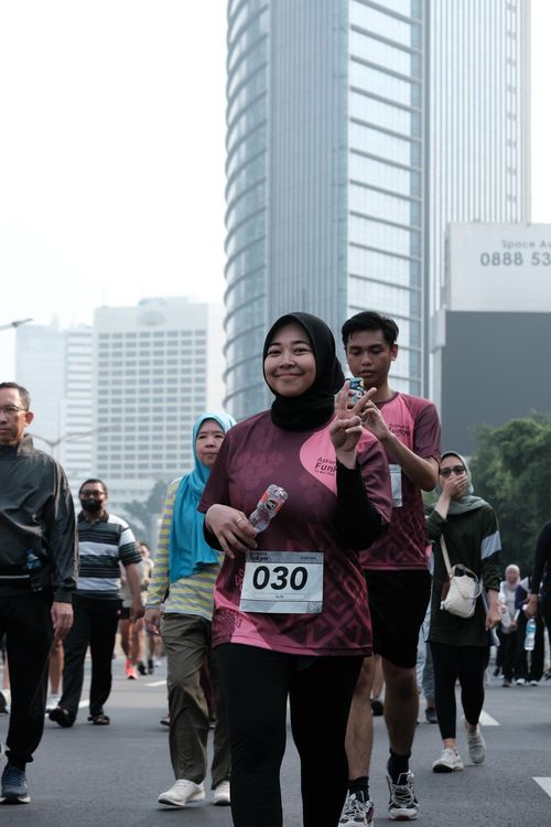 Race photo from Assurance Fun Run 2024