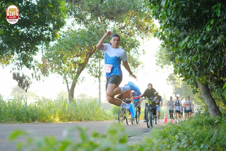 Race photo from Kediri Half Marathon 2024