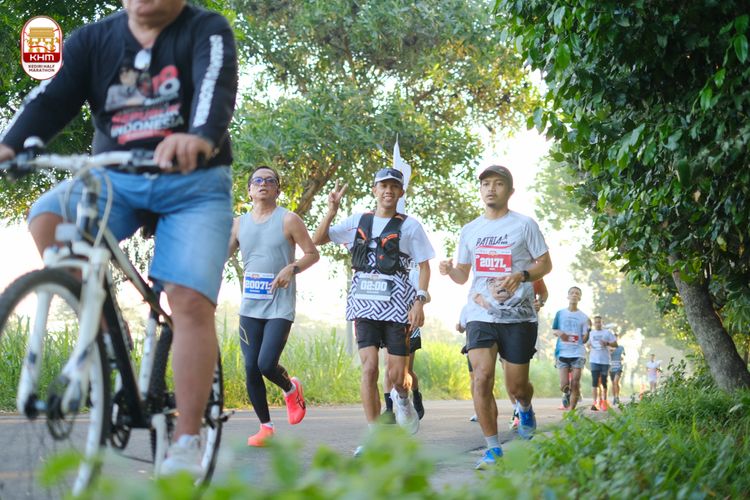 Race photo from Kediri Half Marathon 2024