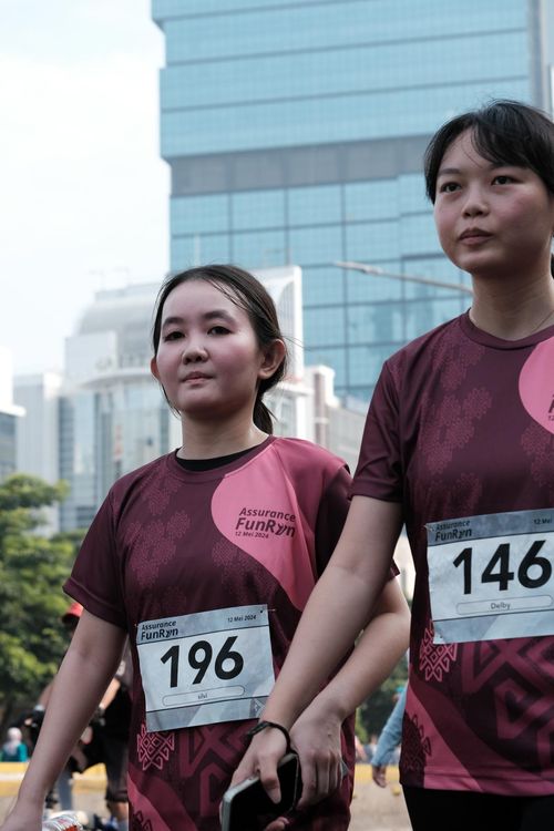 Race photo from Assurance Fun Run 2024