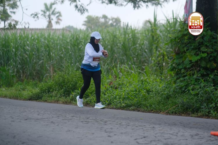 Race photo from Kediri Half Marathon 2025