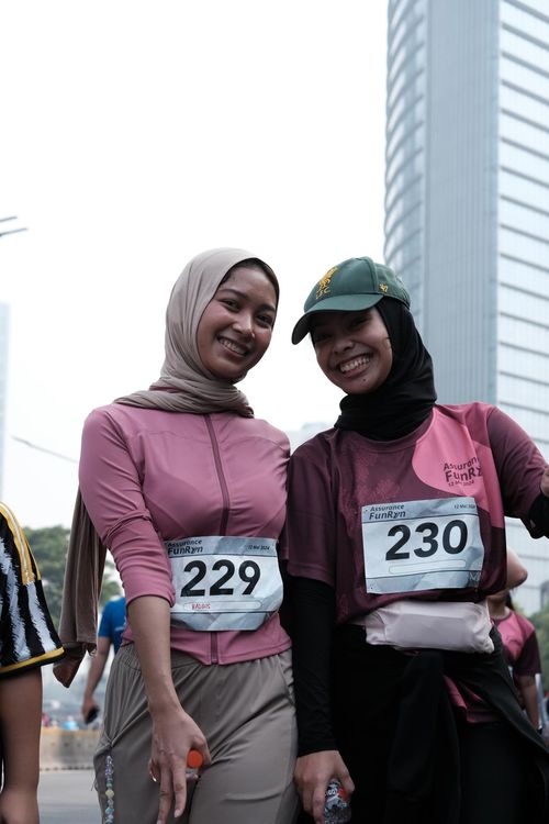 Race photo from Assurance Fun Run 2024