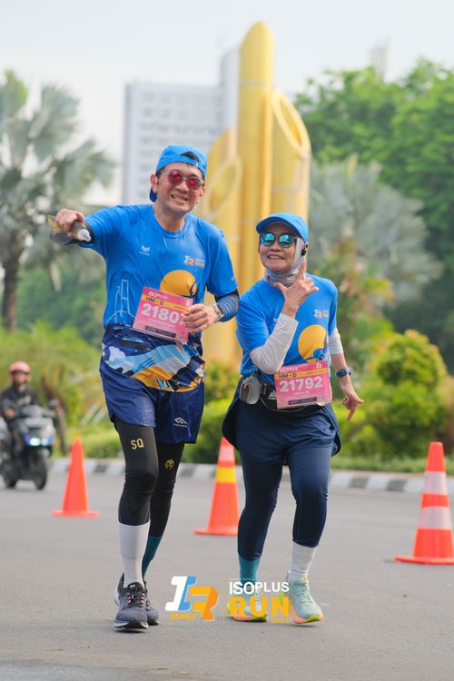 Race photo from Isoplus Run 2024 Surabaya