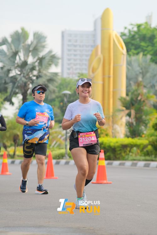 Race photo from Isoplus Run 2024 Surabaya